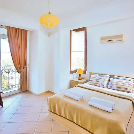 Sun Villa *